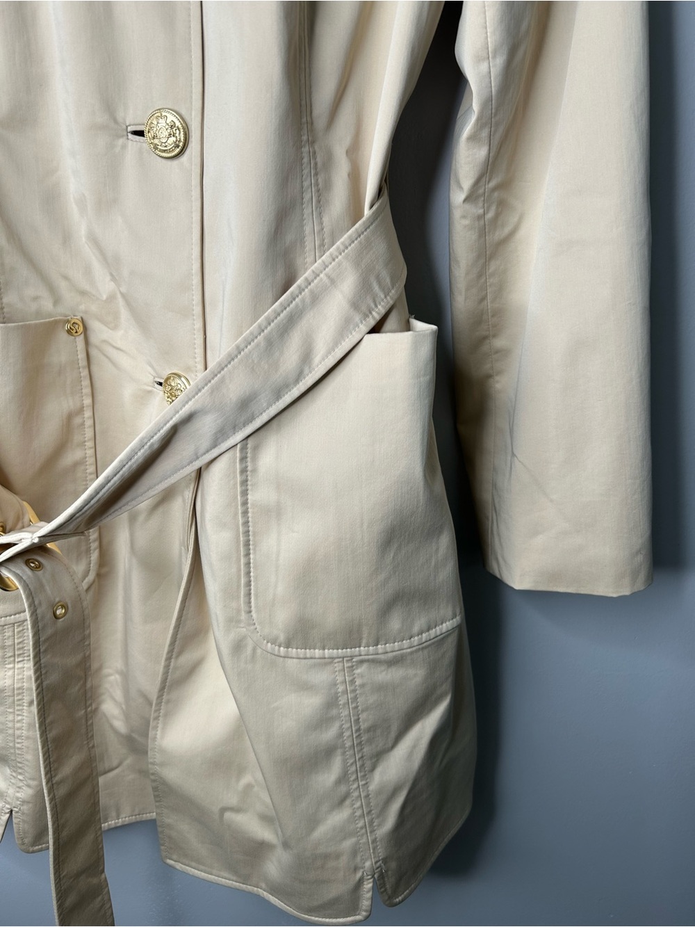 St. John Cream Button-Front Trench Coat Size M - Picture 5 of 11